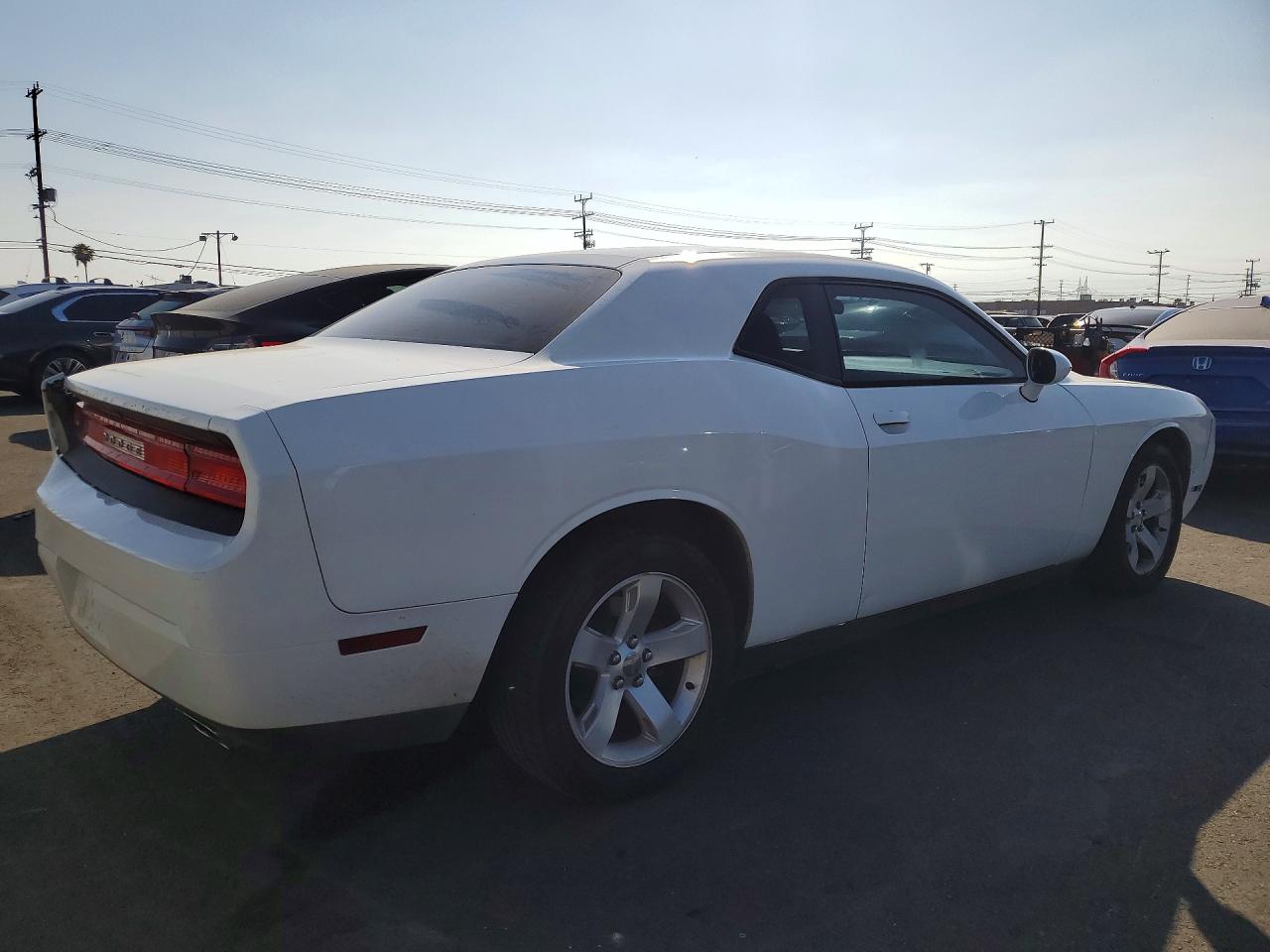 2014 DODGE CHALLENGER Base