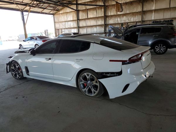 2018 KIA STINGER GT1