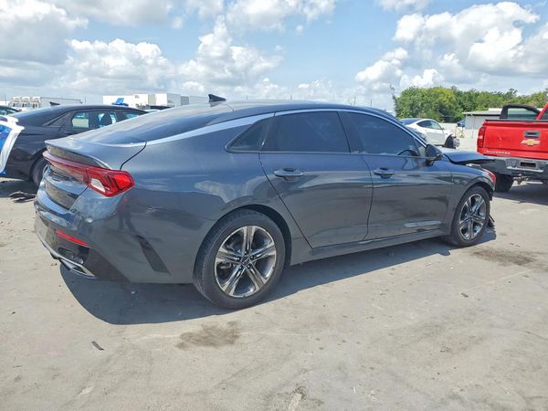 2022 KIA K5 EX