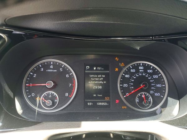 2022 KIA K5 EX