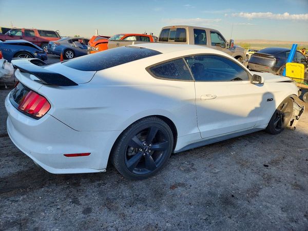 2017 FORD MUSTANG