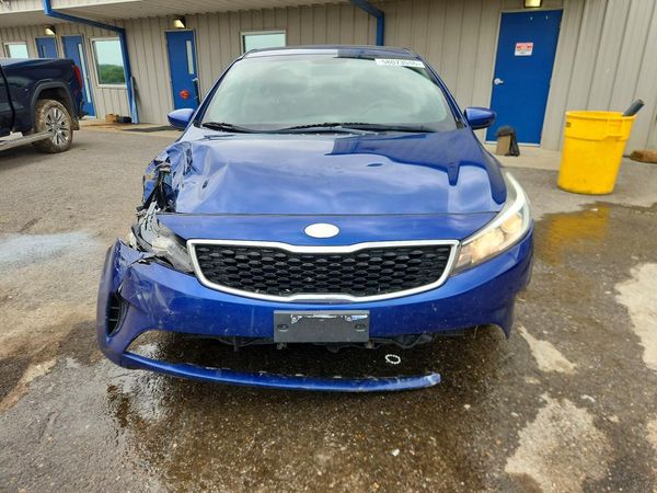 2018 KIA FORTE LX Base