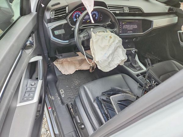 2021 AUDI Q3 S Line quattro Premium