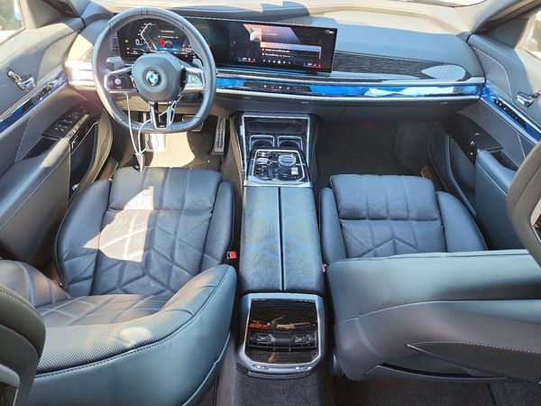2024 BMW 740 xDrive