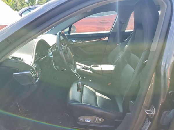 2015 PORSCHE PANAMERA Base (2WD), 4 (4WD) — DENT