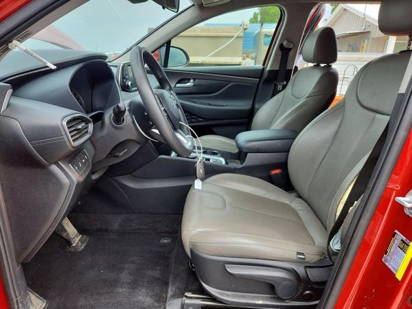 2019 HYUNDAI SANTA FE SE