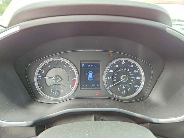 2019 HYUNDAI SANTA FE SE