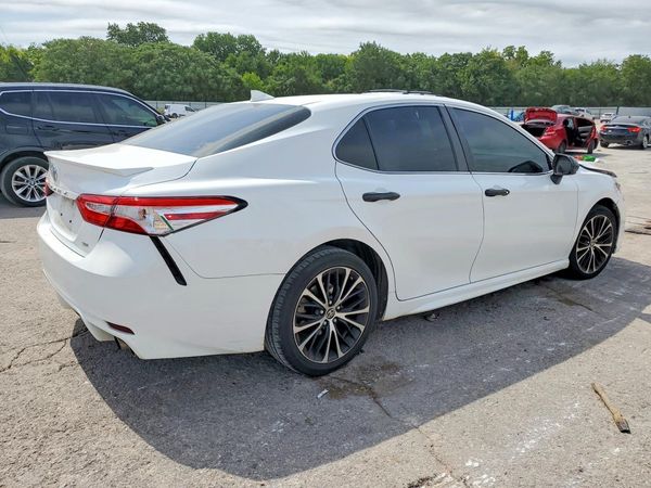 2020 TOYOTA CAMRY