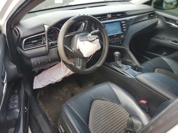2020 TOYOTA CAMRY