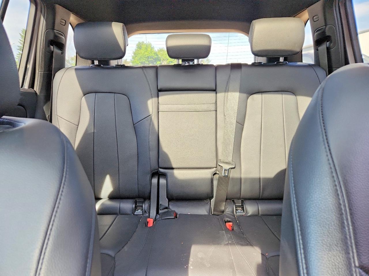 2020 MERCEDES-BENZ GLB GLB250-4M