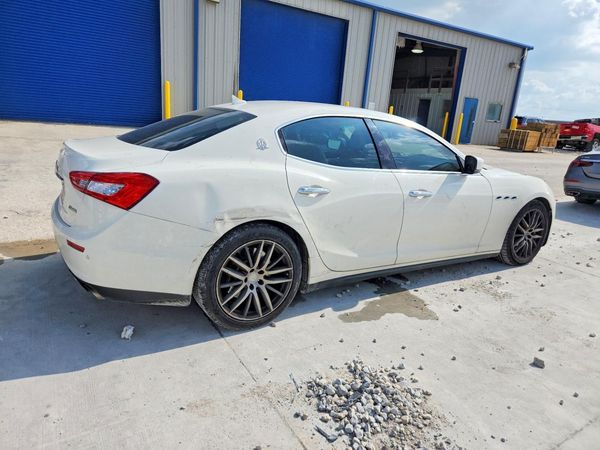 2015 MASERATI GHIBLI