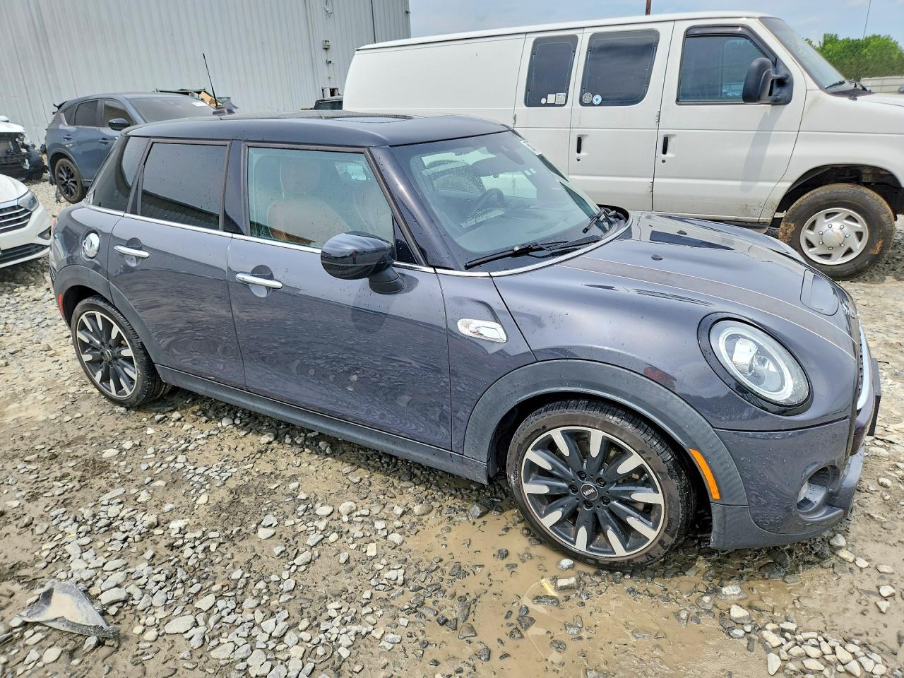 2021 MINI COOPER
