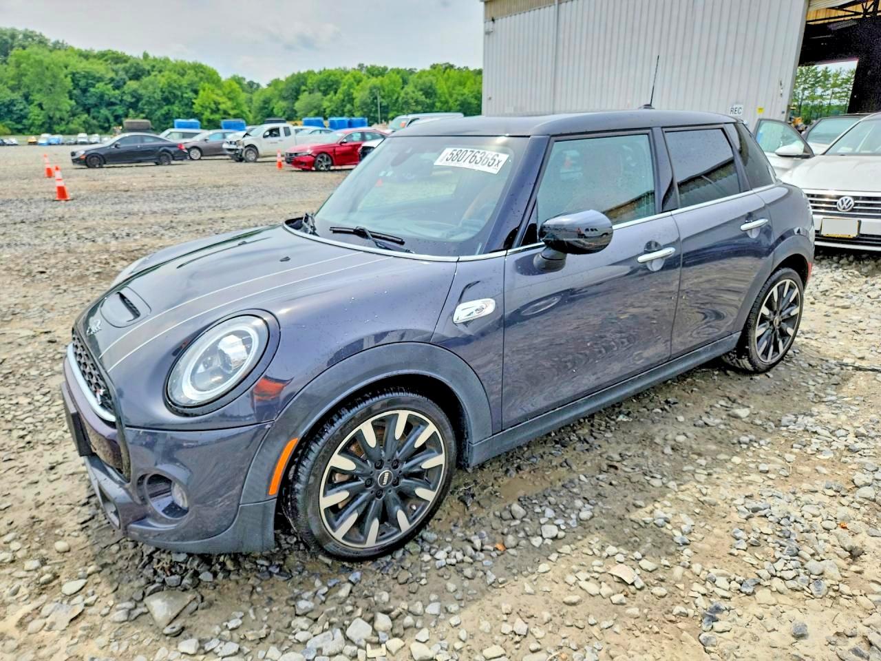 2021 MINI COOPER