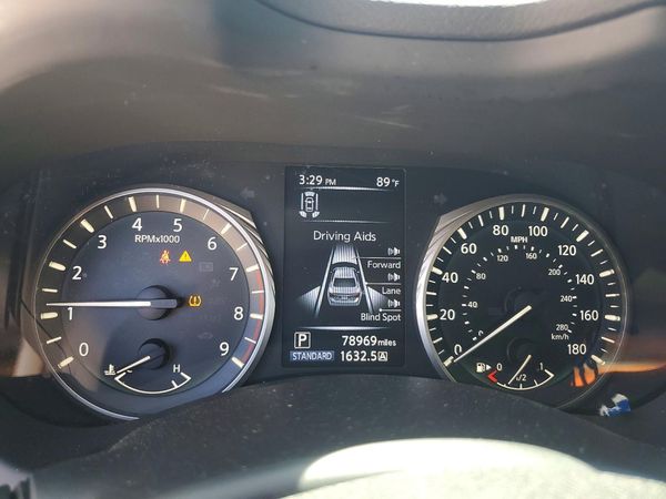 2022 INFINITI Q50 LUXE