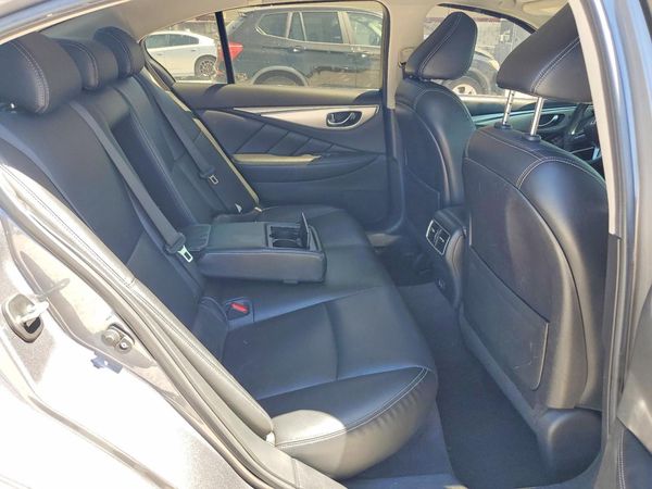 2022 INFINITI Q50 LUXE
