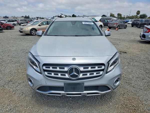 2019 MERCEDES-BENZ GLA GLA250