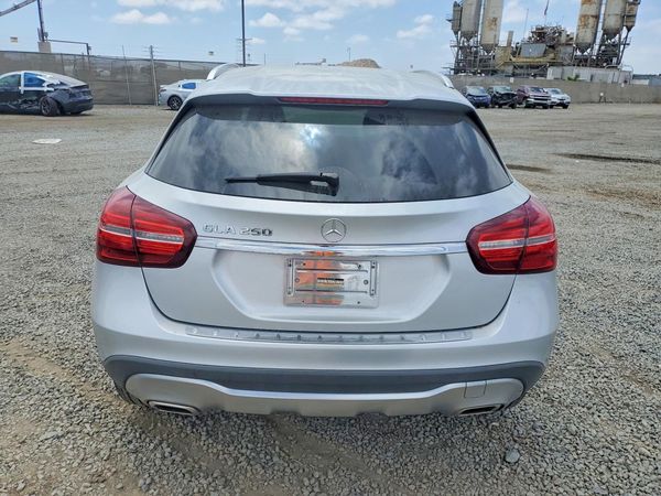 2019 MERCEDES-BENZ GLA GLA250