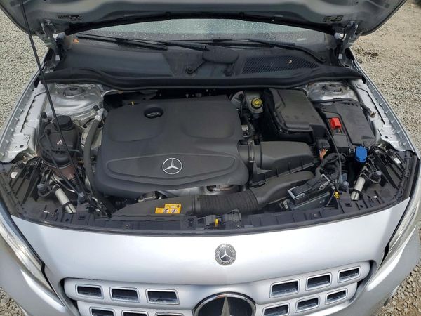 2019 MERCEDES-BENZ GLA GLA250