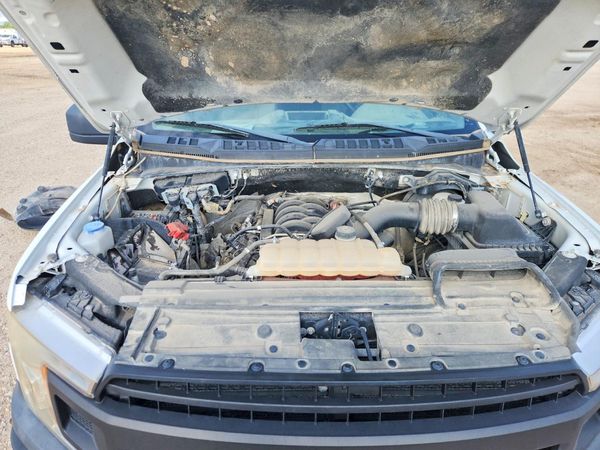 2018 FORD F-150 — Engine bay