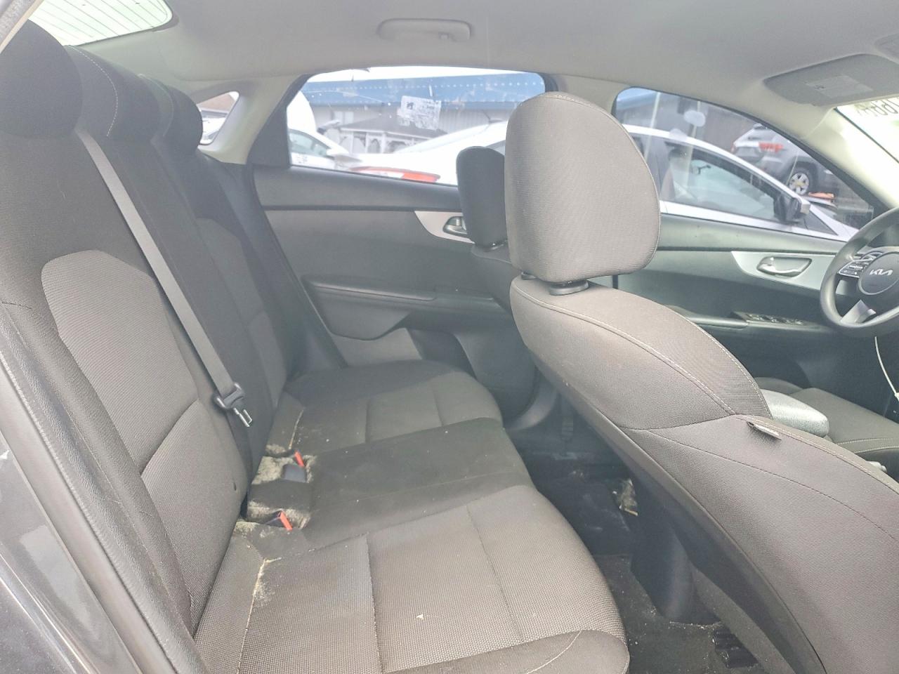 2022 KIA FORTE FE, LXS