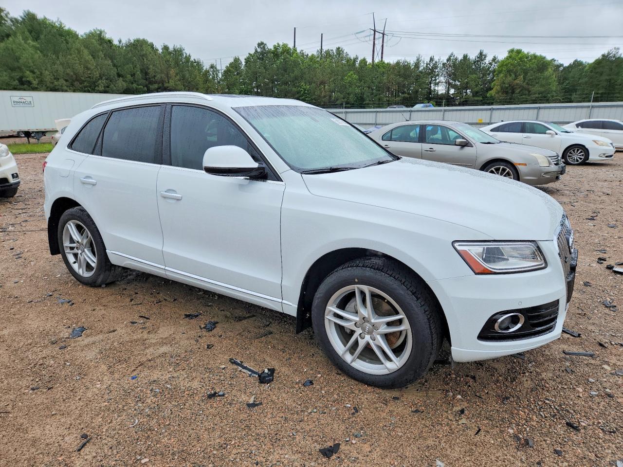 2017 AUDI Q5 quattro Premium Plus