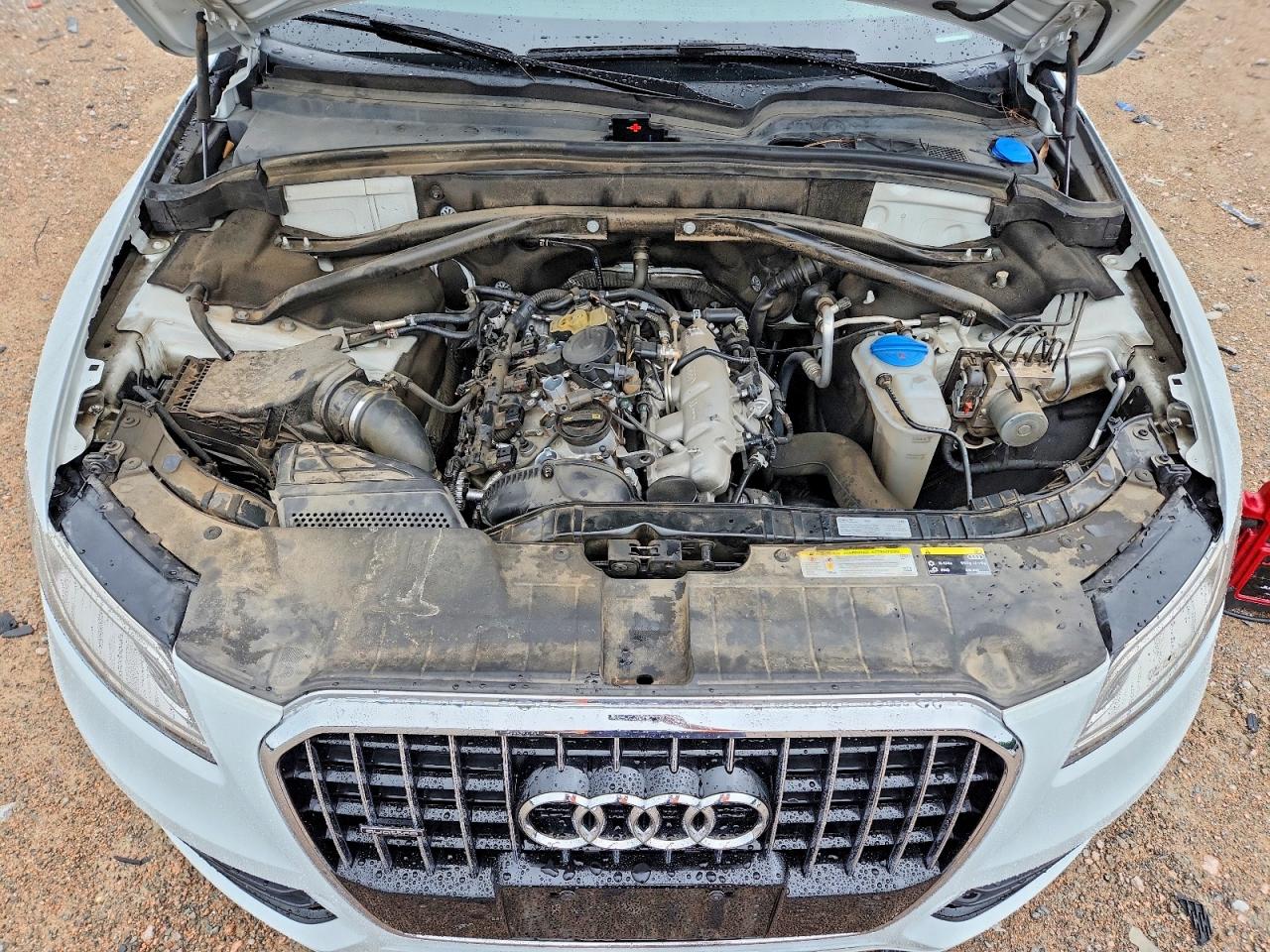 2017 AUDI Q5 quattro Premium Plus