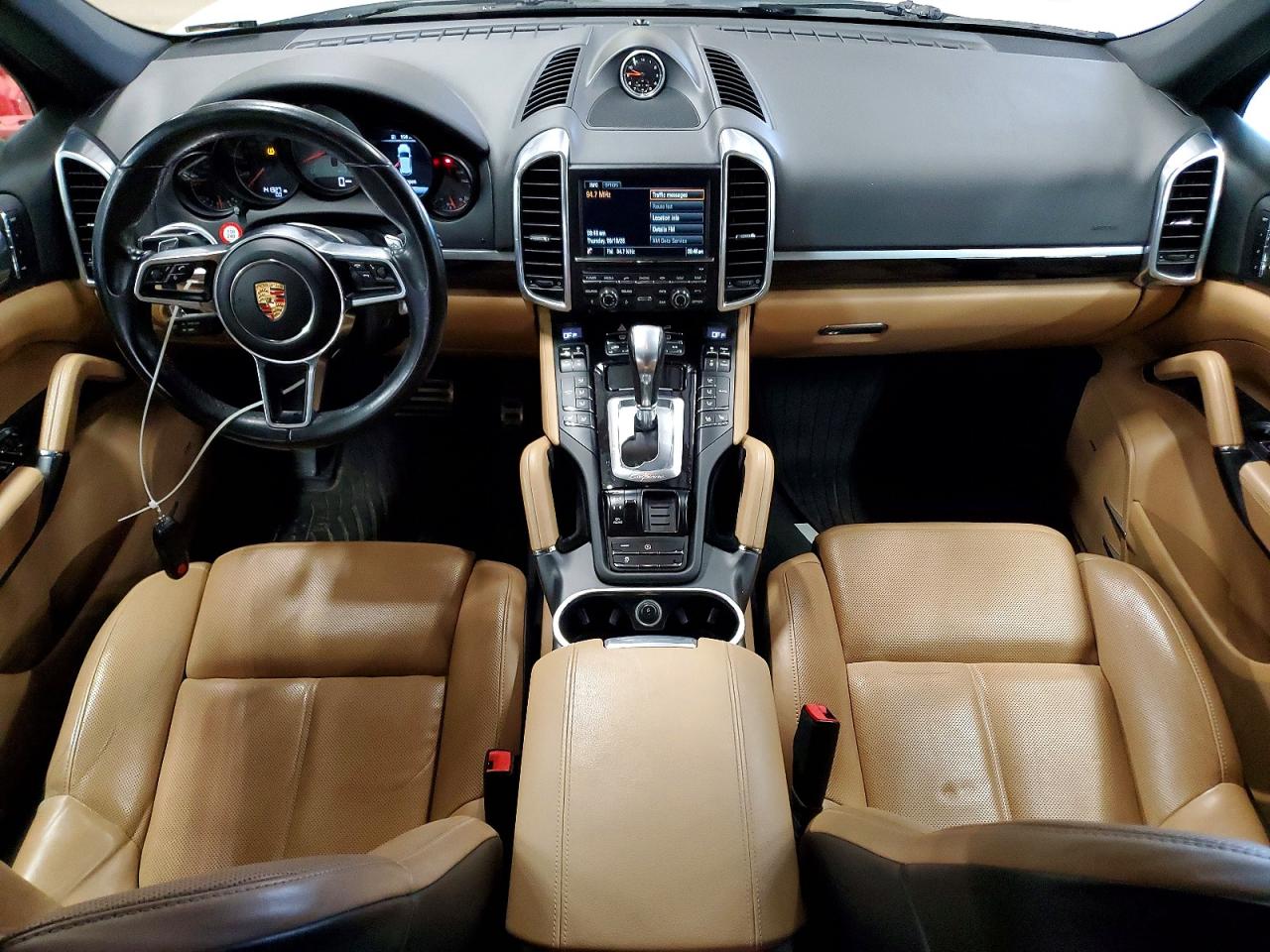 2015 PORSCHE CAYENNE