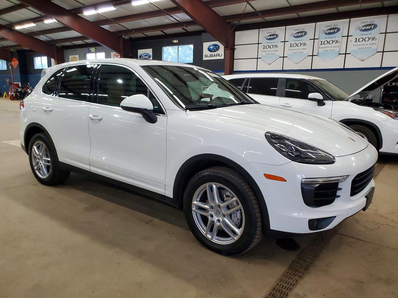 2015 PORSCHE CAYENNE