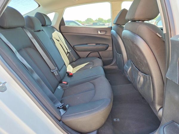 2016 KIA OPTIMA GL