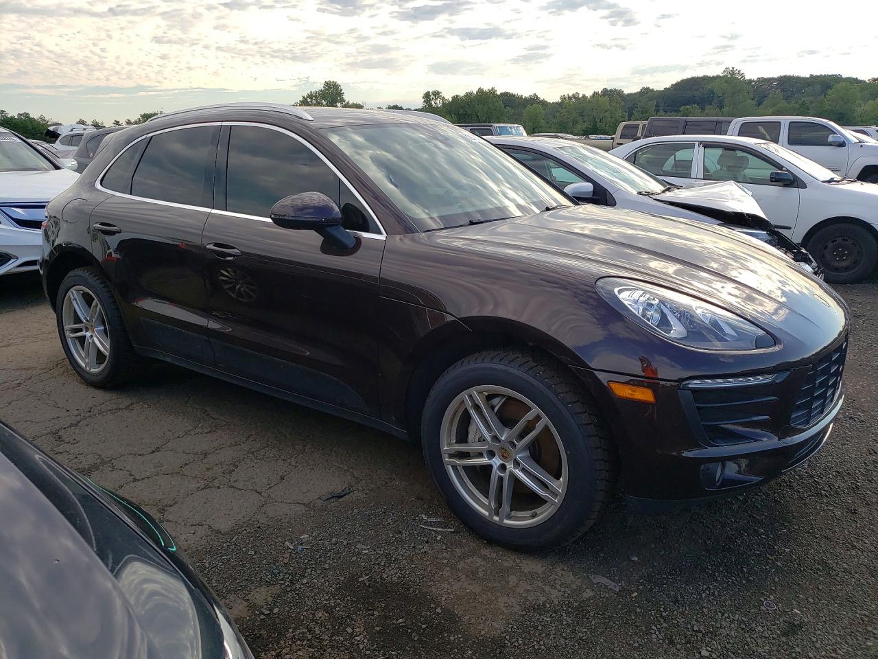 2018 PORSCHE MACAN Macan S
