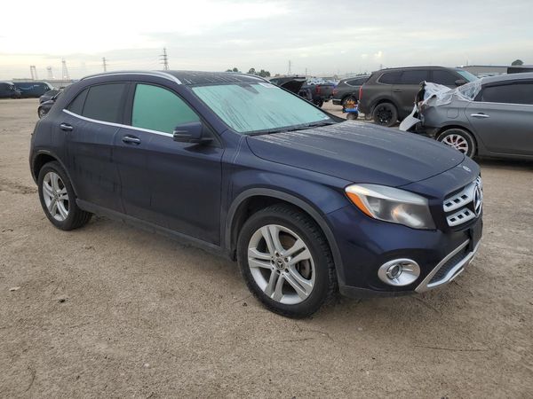 2018 MERCEDES-BENZ GLA GLA250-4M