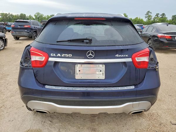 2018 MERCEDES-BENZ GLA GLA250-4M
