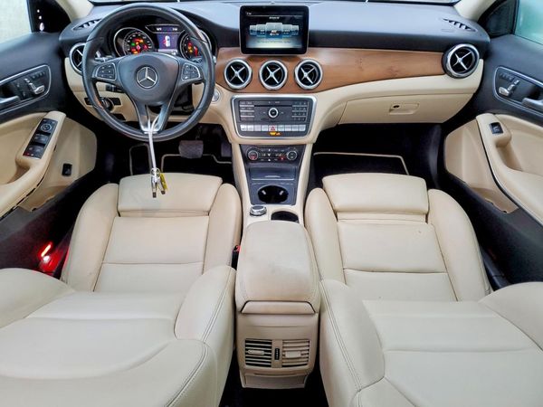 2018 MERCEDES-BENZ GLA GLA250-4M
