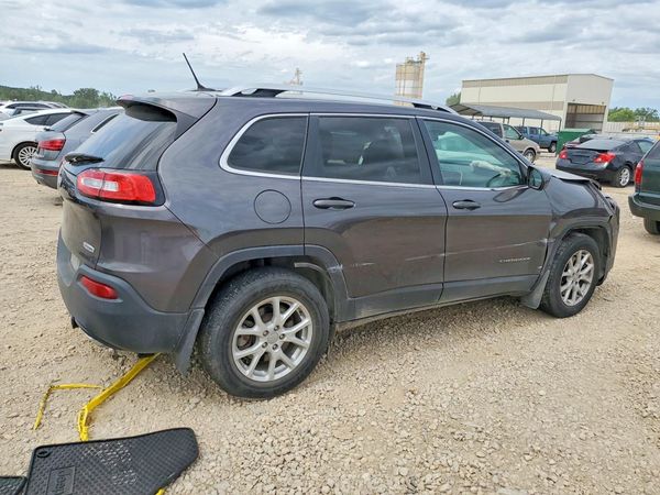 2017 JEEP CHEROKEE LATITUDE 4X4