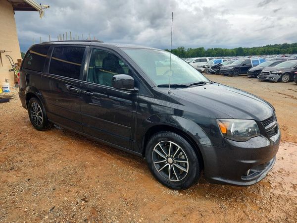 2016 DODGE GRAND CARAVAN R/T