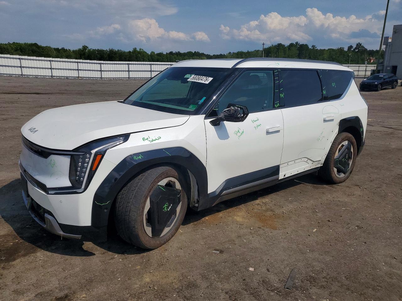 2024 KIA EV9 Land