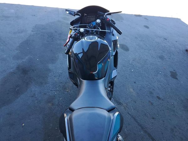 2025 KAWASAKI EX500