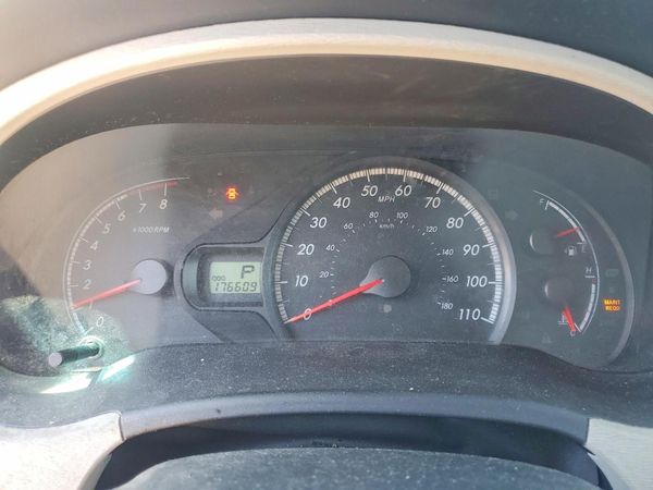 2012 TOYOTA SIENNA