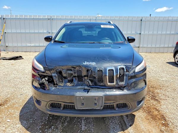 2018 JEEP CHEROKEE LATITUDE PLUS 4X4