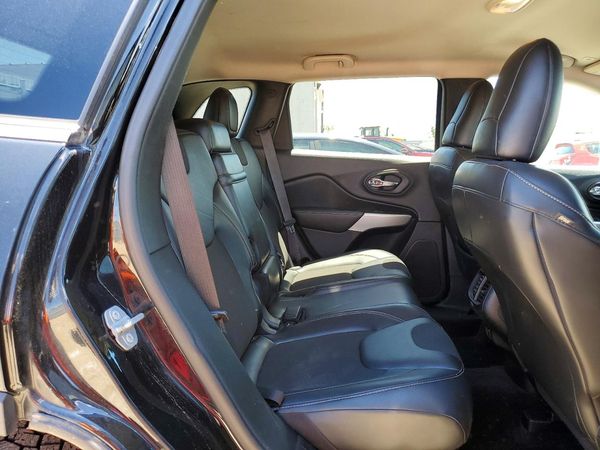 2018 JEEP CHEROKEE LATITUDE PLUS 4X4