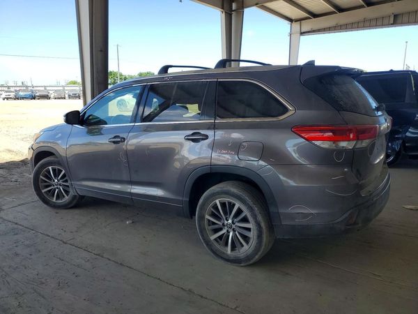 2017 TOYOTA HIGHLANDER SE/XLE
