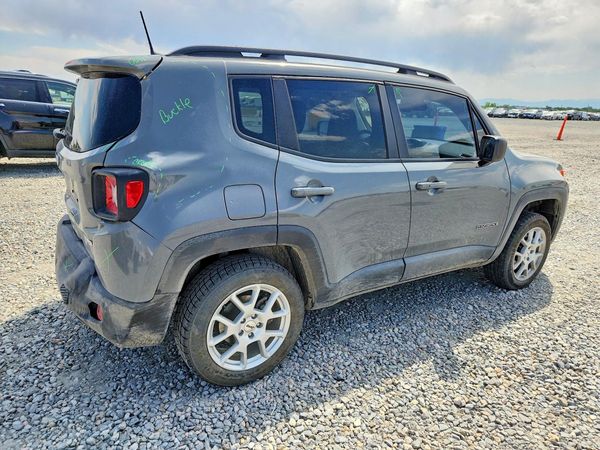 2022 JEEP RENEGADE Latitude, Longitude