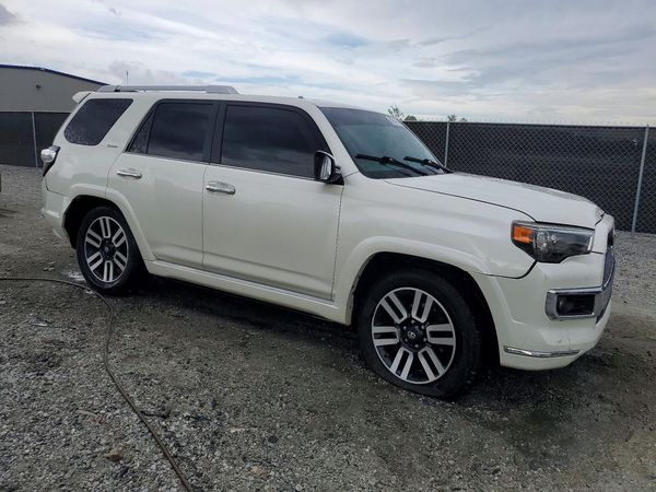 2018 TOYOTA 4RUNNER Ltd/SR5/SR5 Premium