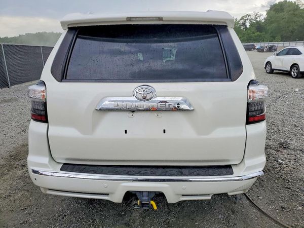 2018 TOYOTA 4RUNNER Ltd/SR5/SR5 Premium