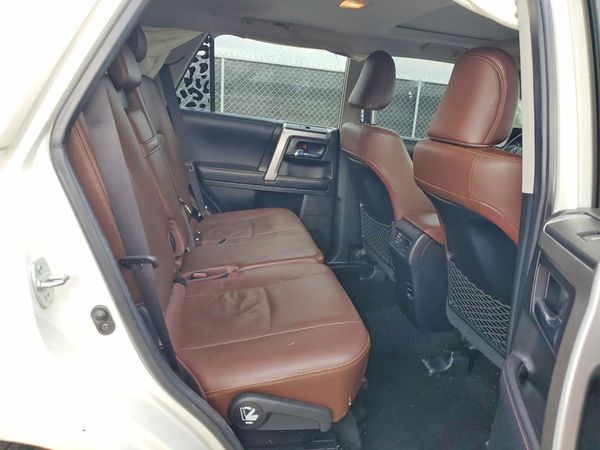 2018 TOYOTA 4RUNNER Ltd/SR5/SR5 Premium