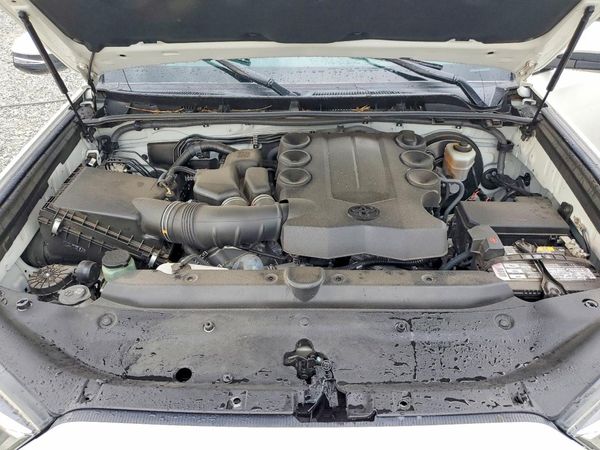 2018 TOYOTA 4RUNNER Ltd/SR5/SR5 Premium