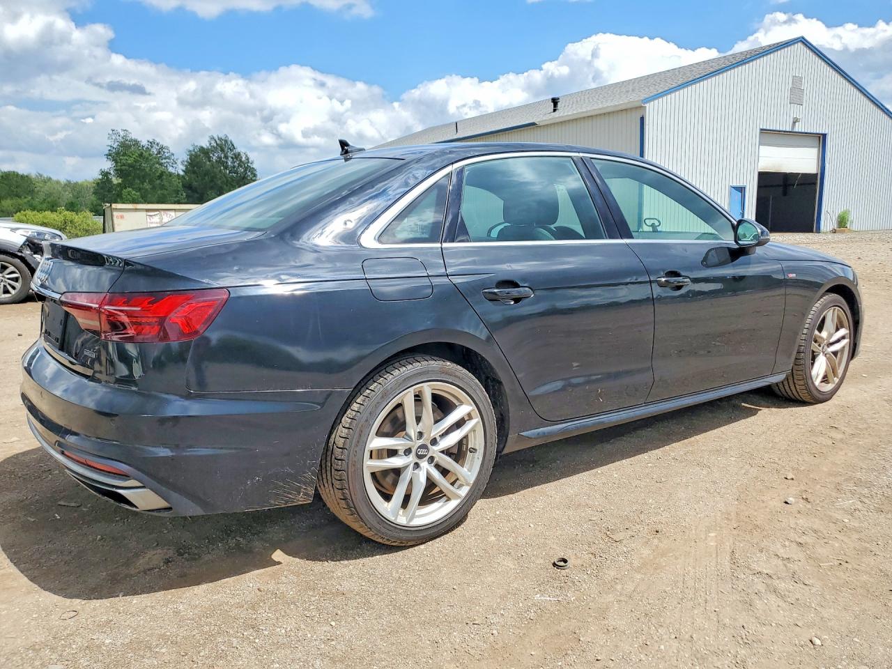 2020 AUDI A4 quattro Premium Plus
