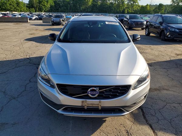 2018 VOLVO V60 CROSS COUNTRY