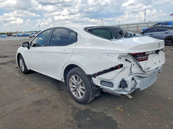 2026 TOYOTA CAMRY