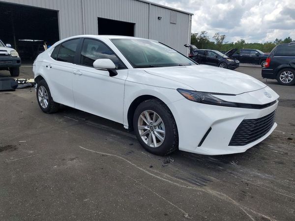 2026 TOYOTA CAMRY